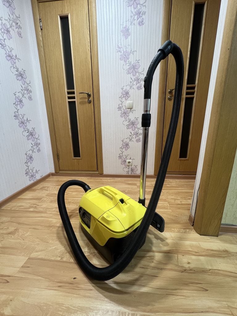 Пылесос Karcher DS 5.800 Waterfilter